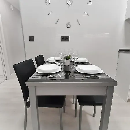 Apartment El Manso, 150m Playa Gijon